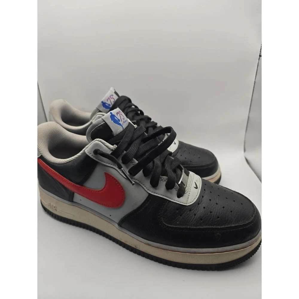 Nike Air Air Force 1 '07 LV8 DMB Size 11.5 With Box